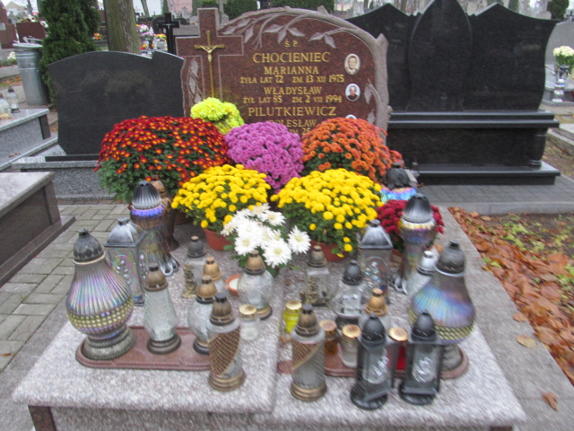 Grób ADELA PILUTKIEWICZ