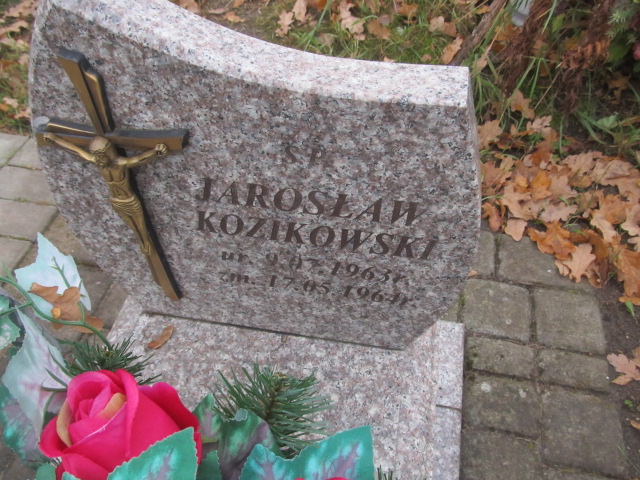 Jarosław Kozikowski 1963 Ełk - Grobonet - Wyszukiwarka osób pochowanych