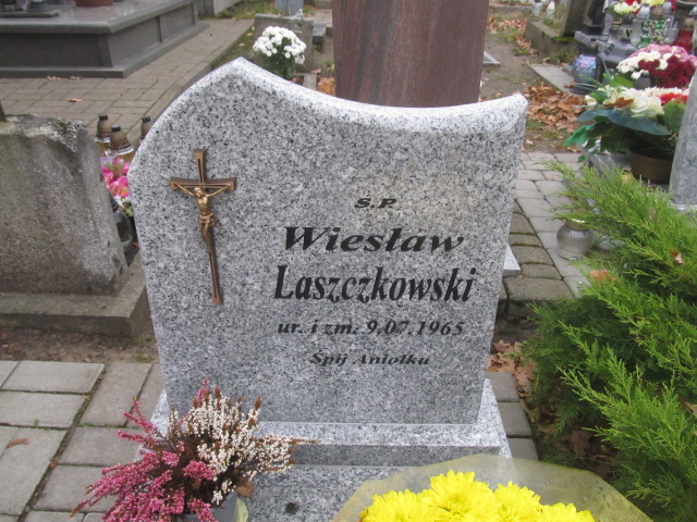 Wiesław LASZCZKOWSKI 1965 Ełk - Grobonet - Wyszukiwarka osób pochowanych