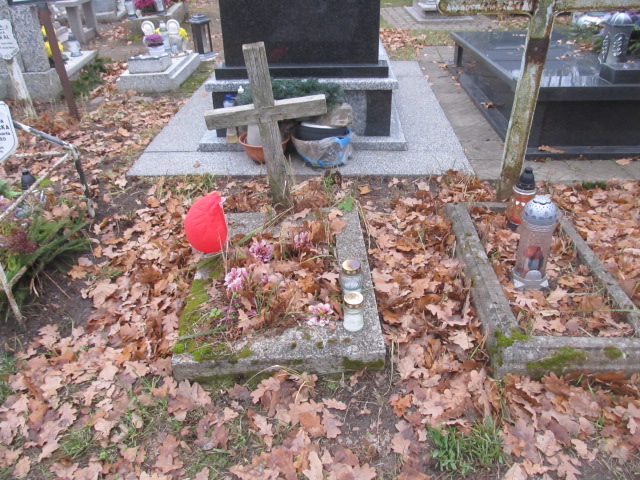  NN Ełk - Grobonet - Wyszukiwarka osób pochowanych