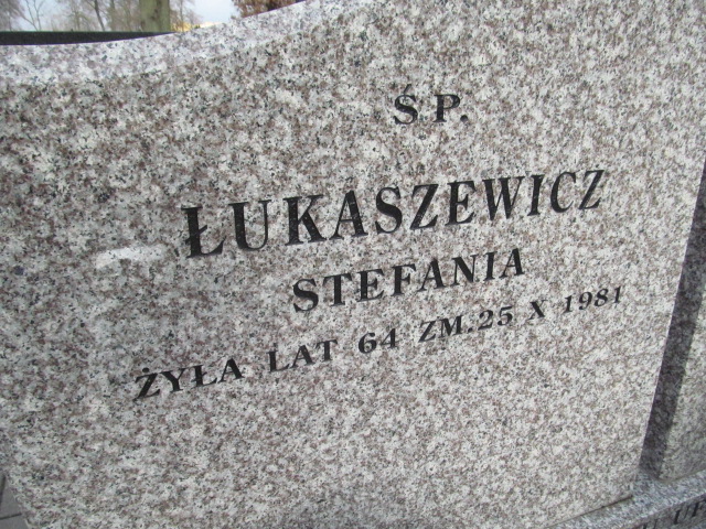 Jan ŁUKASZEWICZ 1910 Ełk - Grobonet - Wyszukiwarka osób pochowanych