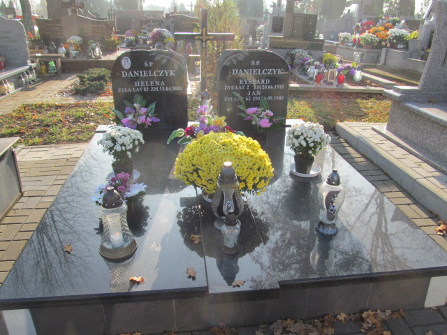 Grób Helena Danielczyk