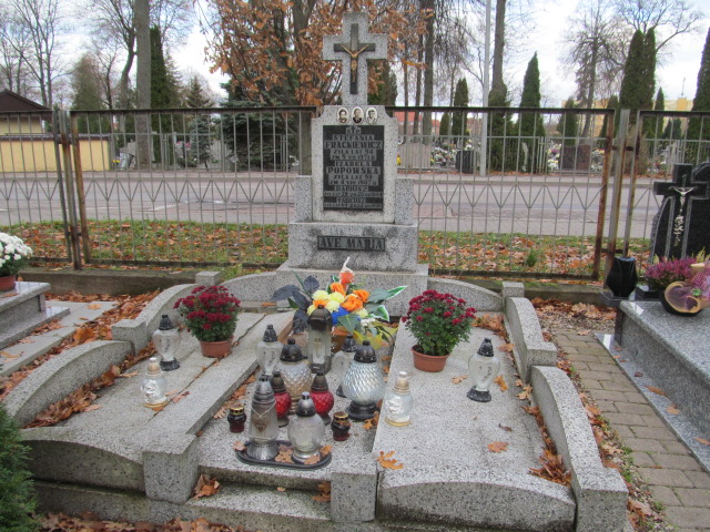 Grób DARIUSZ POPOWSKI