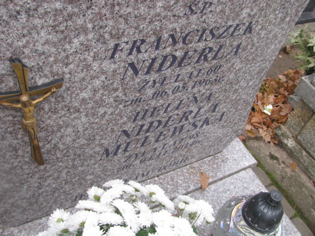 Helena NIDERLA-MULEWSKA 1916 Ełk - Grobonet - Wyszukiwarka osób pochowanych