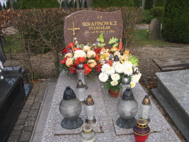 Grób STANISŁAW SERAFINOWICZ
