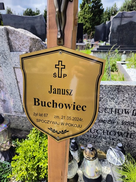 Janusz Buchowiec 1957 Ełk - Grobonet - Wyszukiwarka osób pochowanych