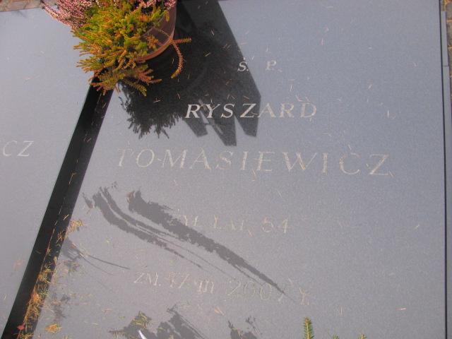 Robert TOMASIEWICZ 1976 Ełk - Grobonet - Wyszukiwarka osób pochowanych