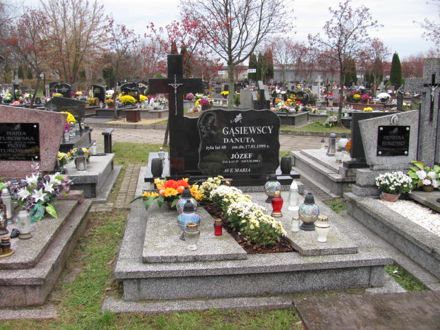 Grób DANUTA GĄSIEWSKA