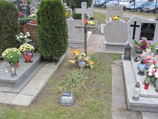 Grób GRZEGORZ SAZANOW