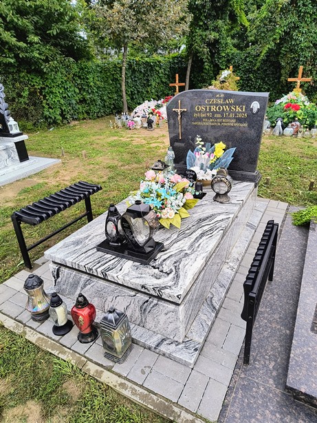 Grób Czesław Ostrowski