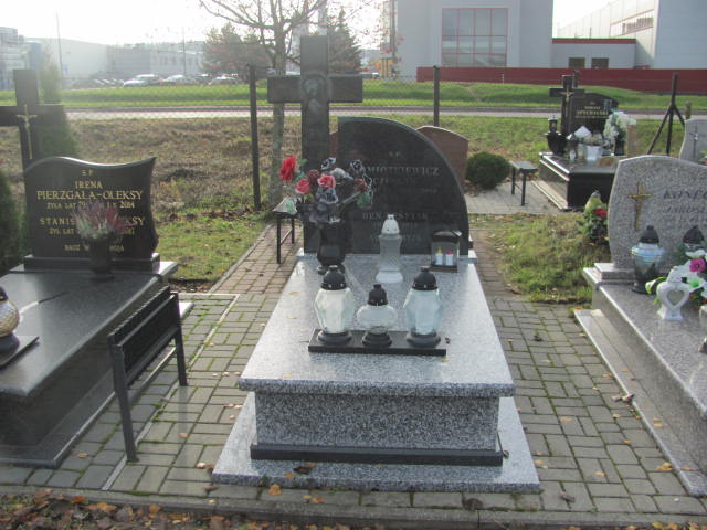 Grób CZESŁAW NAMIOTKIEWICZ