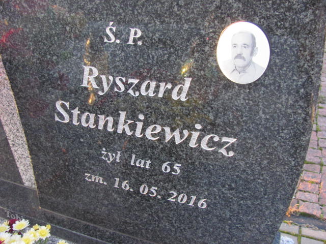 Ryszard STANKIEWICZ 1951 Ełk - Grobonet - Wyszukiwarka osób pochowanych