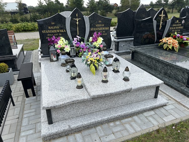 Grób HALINA STANISZEWSKA
